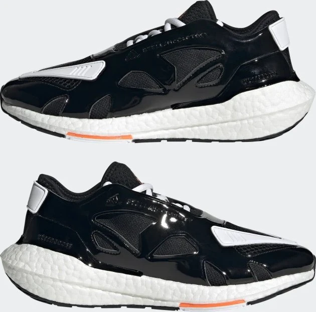 adidas Ultraboost 22 core black/cloud white/signal orange (Damen)