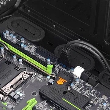 Thermaltake Armor Revo Gene, Acrylfenster