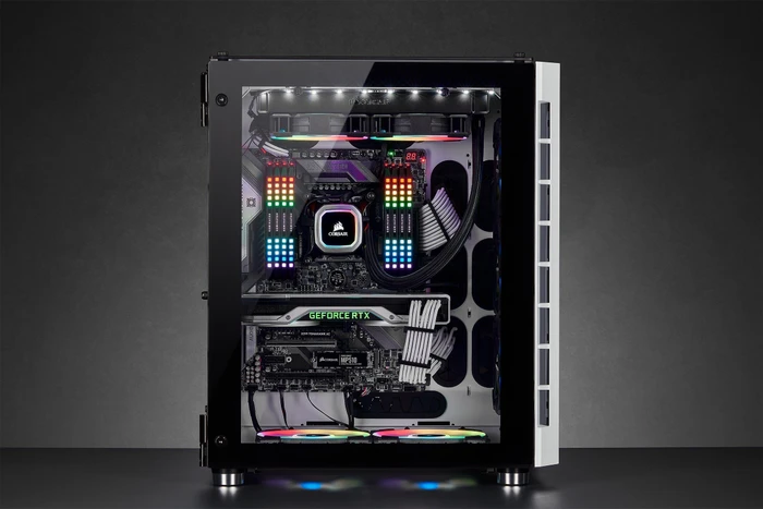 Corsair Crystal Series 680X RGB, weiß, Glasfenster