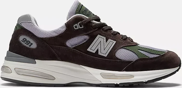 New Balance Made in UK U991v2 licorice/lavender gray/douglas fir