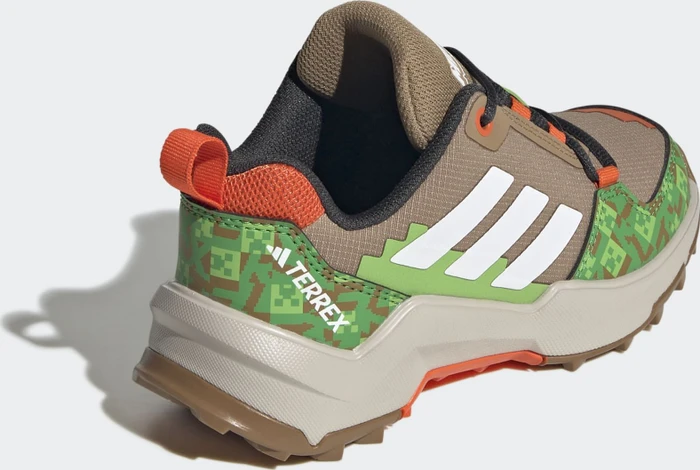 adidas Terrex AX4R cardboard/cloud white/semi impact orange (Junior)