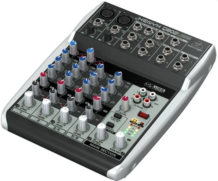 Behringer Xenyx Q802USB