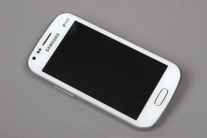 Samsung Galaxy S Duos GT-S7562 weiß