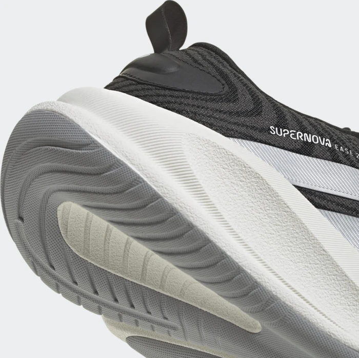 adidas Supernova Ease 2 core black/cloud white/carbon (Damen)