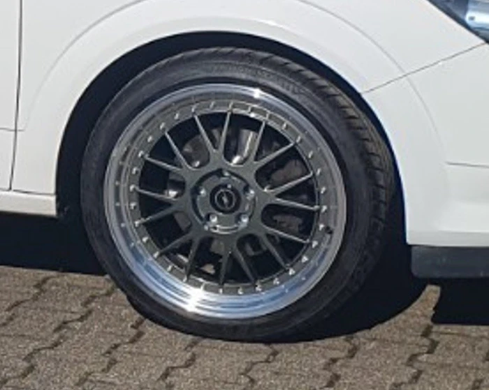 TEC Speedwheels GT EVO 8.5x19 5/114.3 ET45 (verschiedene Farben)