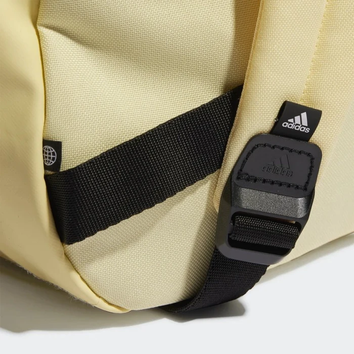 adidas Classic Badge Of Sport almost yellow/white/black