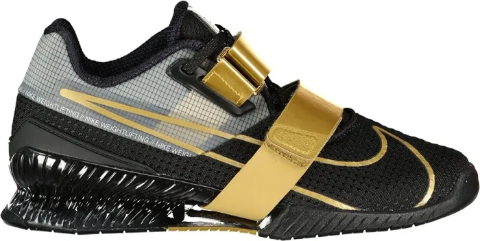 Nike Romaleos 4 black/metallic gold/white