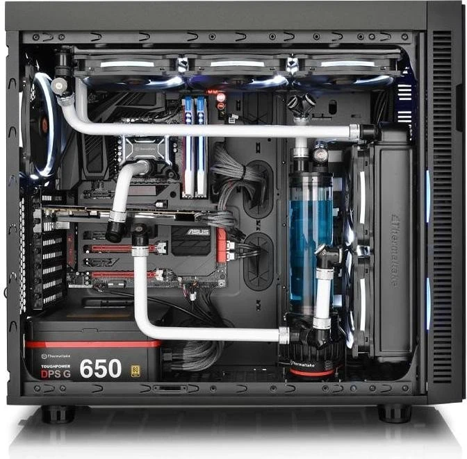 Thermaltake Suppressor F51, schallgedämmt