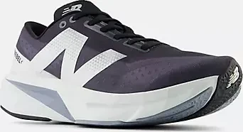 New Balance FuelCell Rebel v4 graphite/black/quartz grey (Herren)