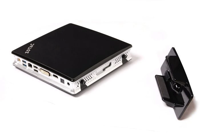 Zotac ZBOX ID82
