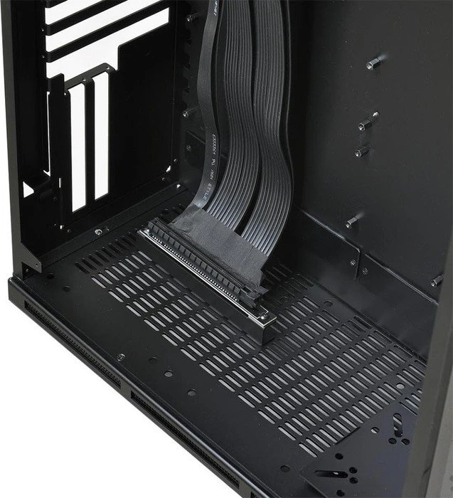 Lian Li PC-O10, schwarz, Glasfenster