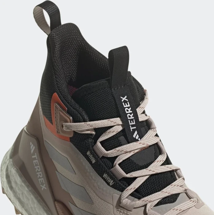 adidas Terrex Free Hiker 2 GTX wonder taupe/taupe met/impact orange (Damen)