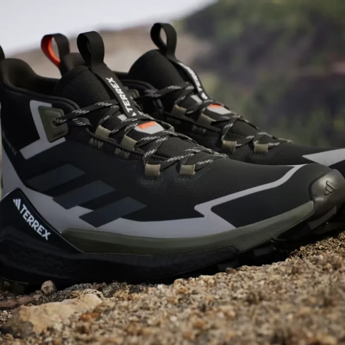 adidas Terrex Free Hiker 2.0 GTX core black/carbon/olive strata (Herren)