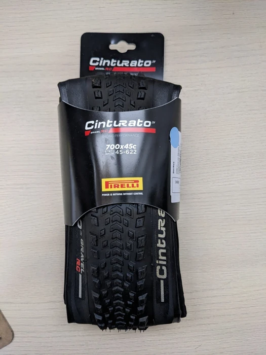 Pirelli Cinturato Gravel RC 700x45C Reifen schwarz