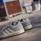 adidas Grand Court 00S grey two/off white/gum (Junior) Vorschaubild