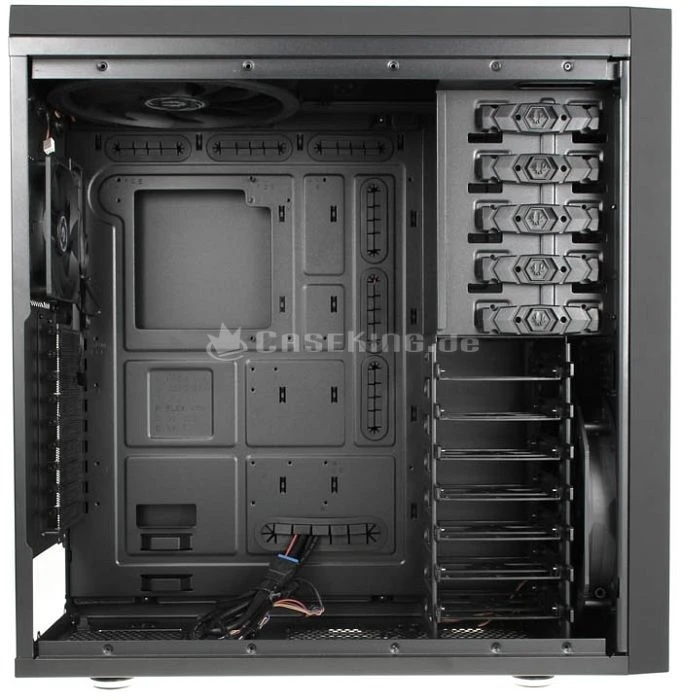 BitFenix Shinobi XL schwarz, Acrylfenster