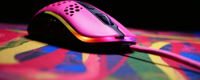 Xtrfy M42 RGB pink, USB