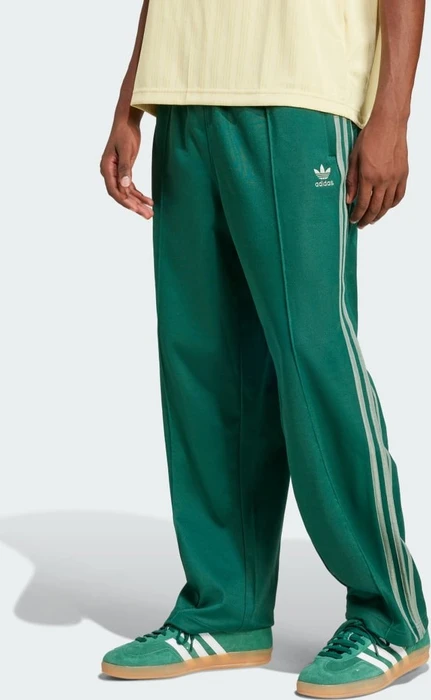 adidas Adicolor Baggy Fit Firebird Trainingshose lang collegiate green (Herren)