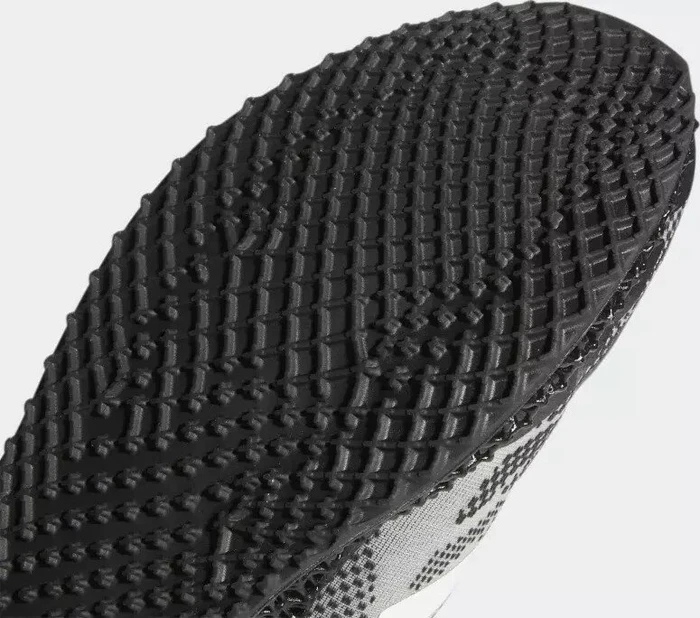 adidas 4D Run 1.0 core black/cloud white/gold metallic