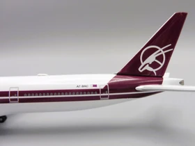 Herpa LOT Polish Airlines Embraer E195 SP-LNM