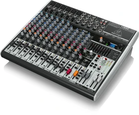 Behringer Xenyx X1832USB