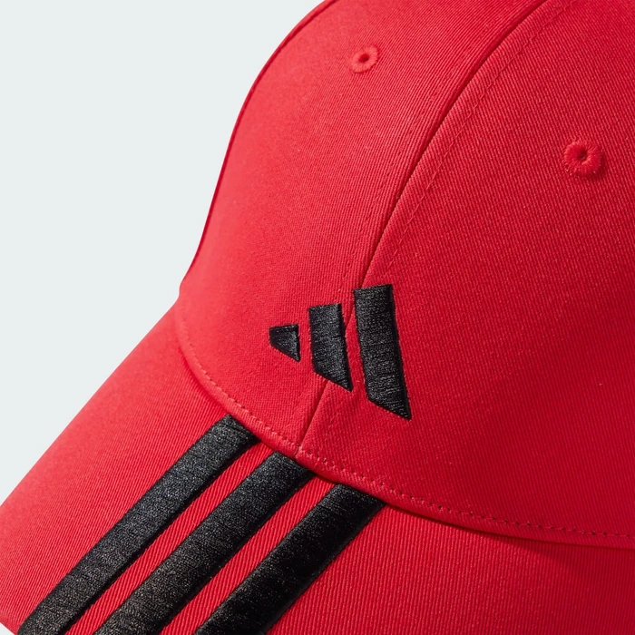 adidas 3-Streifen New Logo Baseball Kappe pure ruby/black