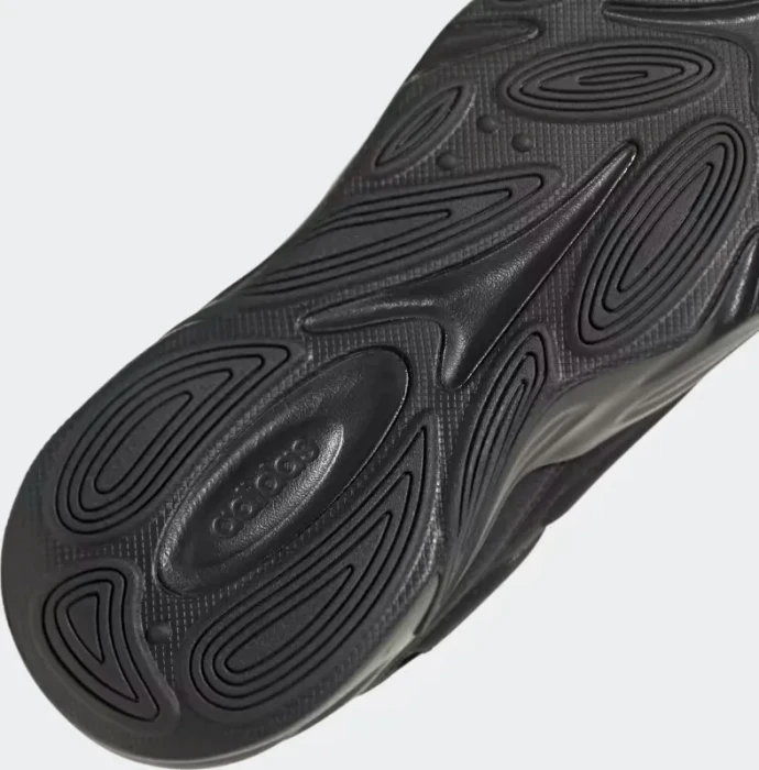 adidas Ozelle Cloudfoam core black/carbon