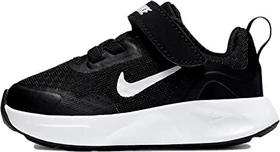 Nike WearAllDay schwarz/weiß (Junior)