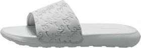 Nike Victori One photon dust/wolf grey (Damen)