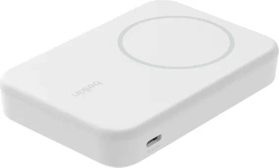 Belkin BoostCharge Pro Magnetische Powerbank mit Qi2 (15W) 8000mAh weiß