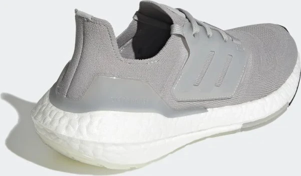 adidas Ultraboost 22 grey two (Damen)