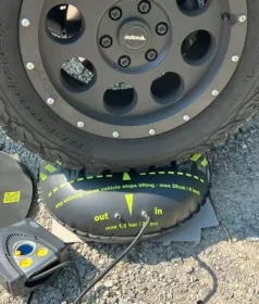 flat-jack Camper 2.0 Reifen-Luftkissen bis 305mm Reifenbreite