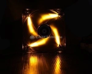 BitFenix Spectre LED schwarz/orange, 120mm