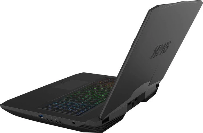 Schenker XMG U716-hzp, Core i7-6700, 16GB RAM, 250GB SSD, 1TB HDD, GeForce GTX 980, DE