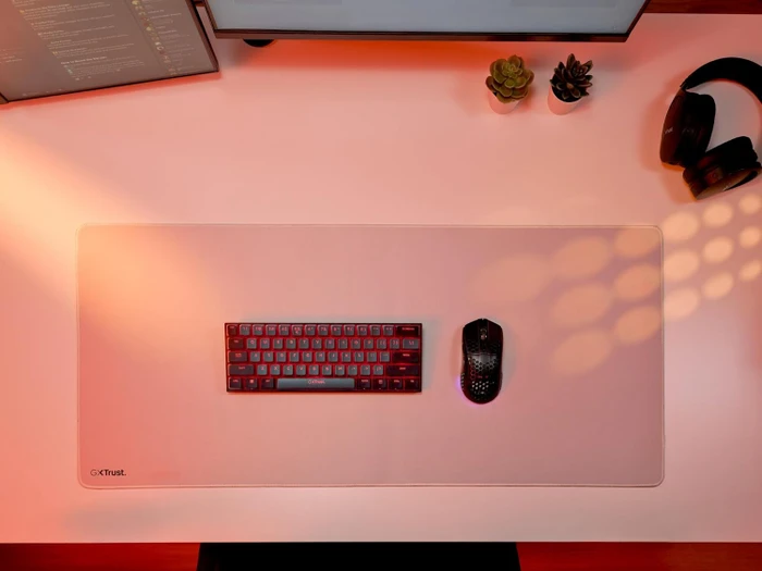 Trust Gaming GXT 1873 Revyn 60% Mini Wireless, grau/schwarz, LEDs RGB, Outemu Red, USB/Bluetooth, DE