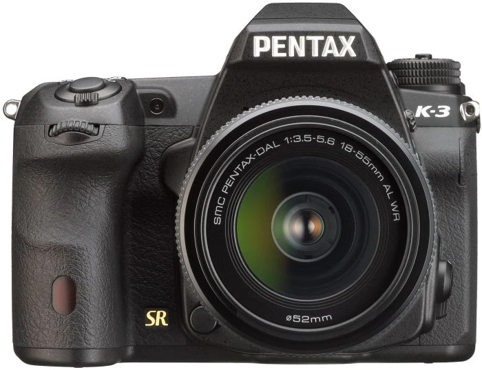 Pentax K-3 schwarz mit Objektiv smc DA 18-55mm 3.5-5.6 AL WR