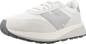 New Balance 370 reflection
