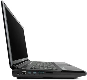 Schenker XMG P702-6EP Pro, Core i7-3630QM, 8GB RAM, 750GB HDD, Radeon HD 7970M, DE