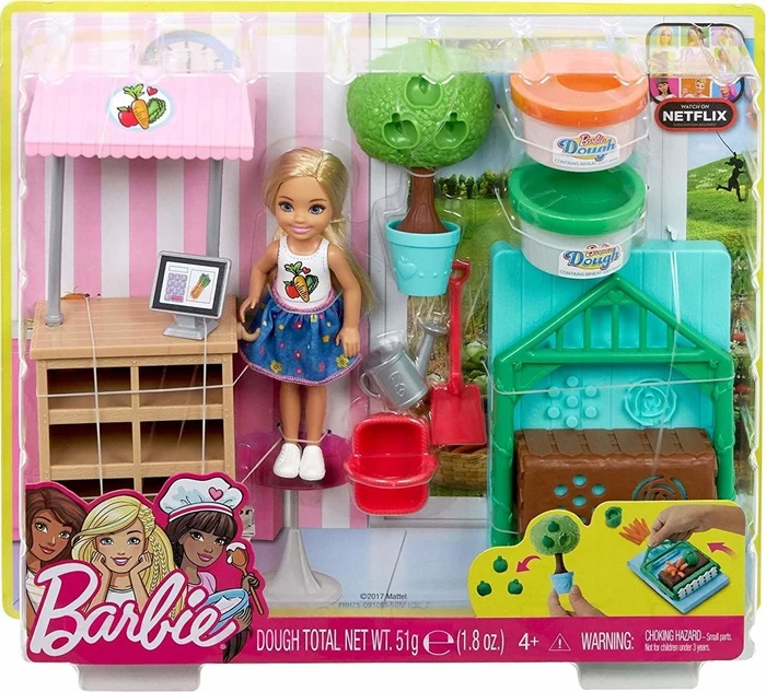 Mattel Barbie - Garden Playset with Chelsea Doll