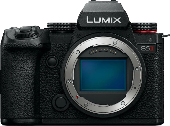 Panasonic Lumix DC-S5II