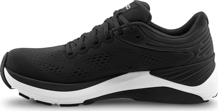 topo athletic Ultrafly 4 schwarz/weiß (Damen)