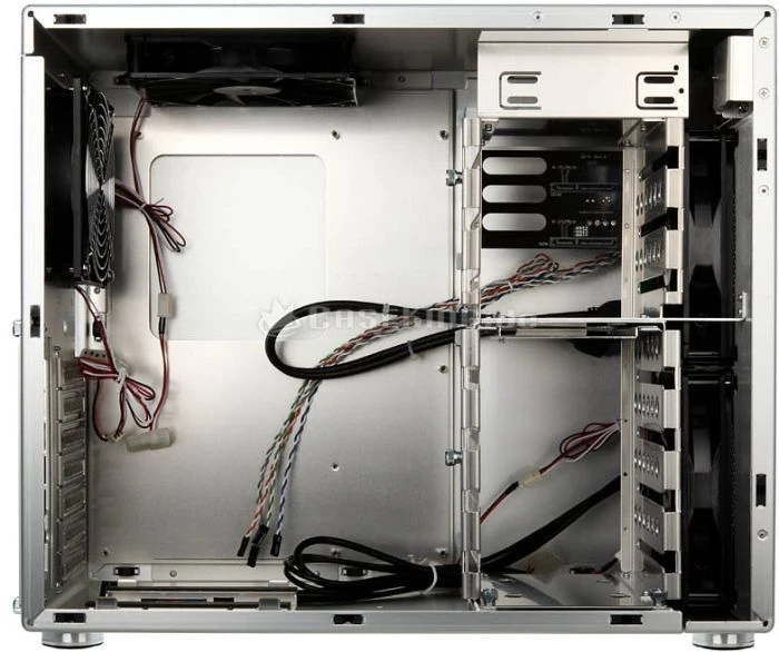 Lian Li PC-V650A silber