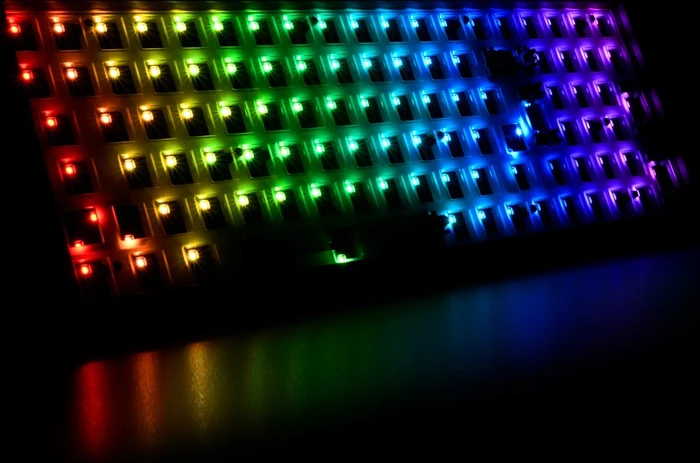 Sharkoon Skiller SGK50 S2 Wood Barebone Gaming Tastatur, holz, ISO/ANSI