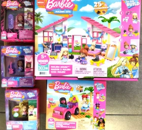 Mattel Mega Construx Barbie Malibu Set