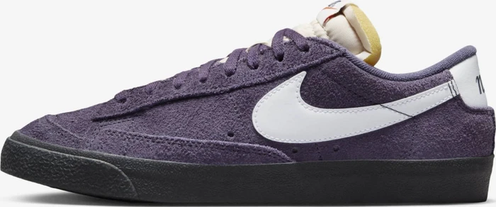 Nike Blazer Low 77 Vintage dark raisin/off noir/sail/white (Damen)