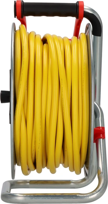 Brennenstuhl Professional SK 290 Kabeltrommel, Schuko auf 3x Schuko, 33m, IP44, AT-N07V3V3-F 3G1,5