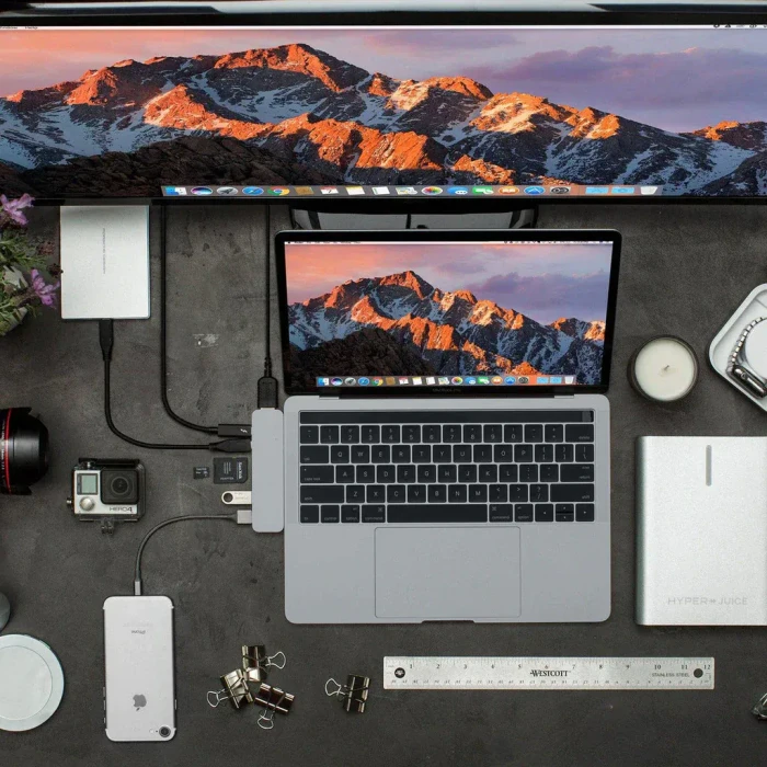 Targus HyperDrive DUO 7-in-2, 2x Thunderbolt 3 [Stecker], grau