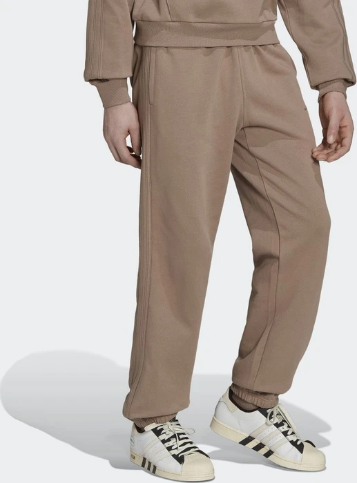 adidas Reveal Essentials Trainingshose lang chalky brown (Herren)