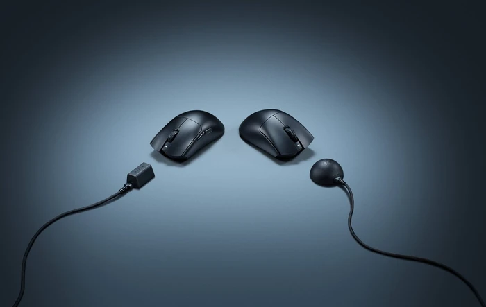 Razer DeathAdder V4 Pro schwarz, USB