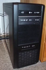 Xigmatek Midgard-W USB 2.0 mit X-Sichtfenster